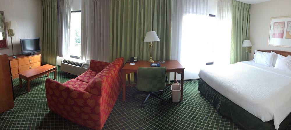 Fairfield Inn By Marriott Philadelphia West Chester/Exton Extérieur photo