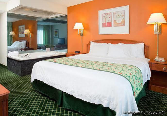 Fairfield Inn By Marriott Philadelphia West Chester/Exton Extérieur photo